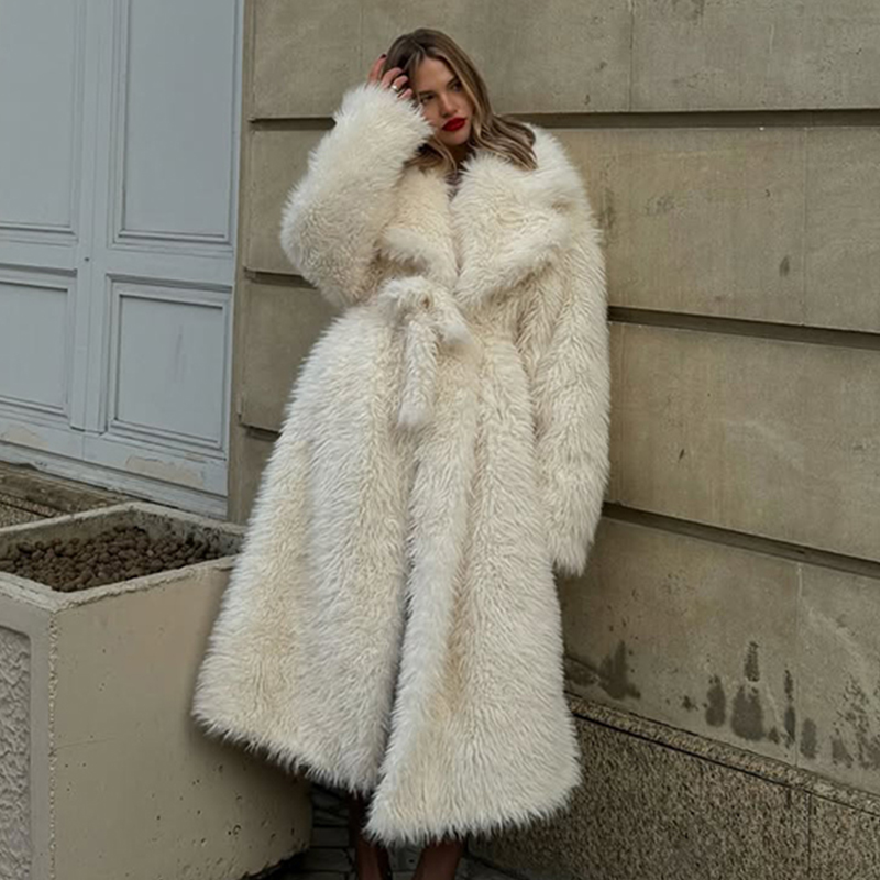 Casaco Feminino de Inverno 202 - Streetwear Russian Brand avaliação e preço